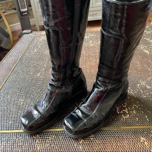 La Canadienne Knee High Boots Blanche Black Patent Leather Zip Wedge Womens 8.5W